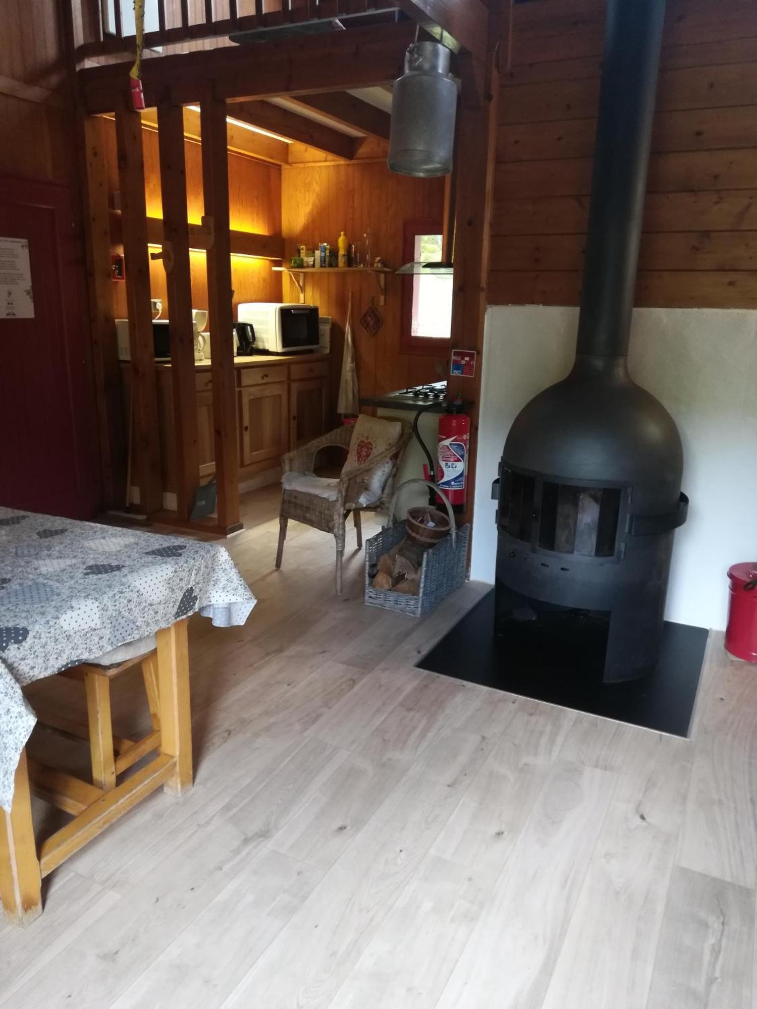 Les Chalets De La Foret D'Issaux Osse-en-Aspe Zewnętrze zdjęcie